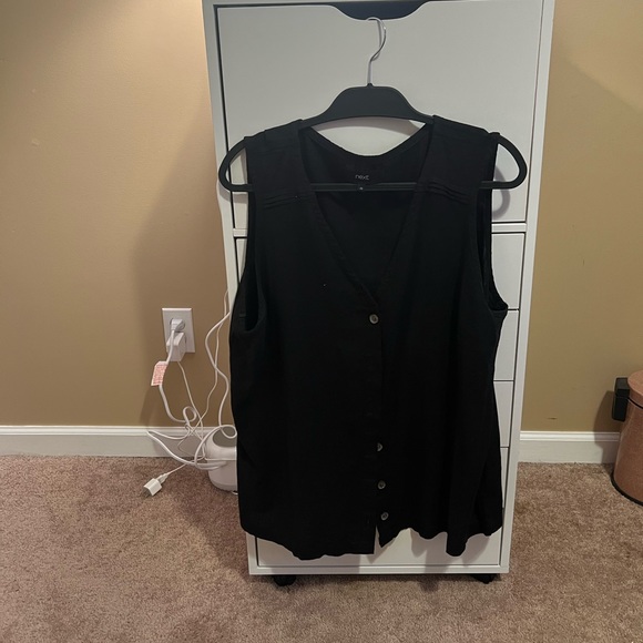 20(UK) Next Black Sleeveless Button Down/Casual vest - Picture 1 of 2